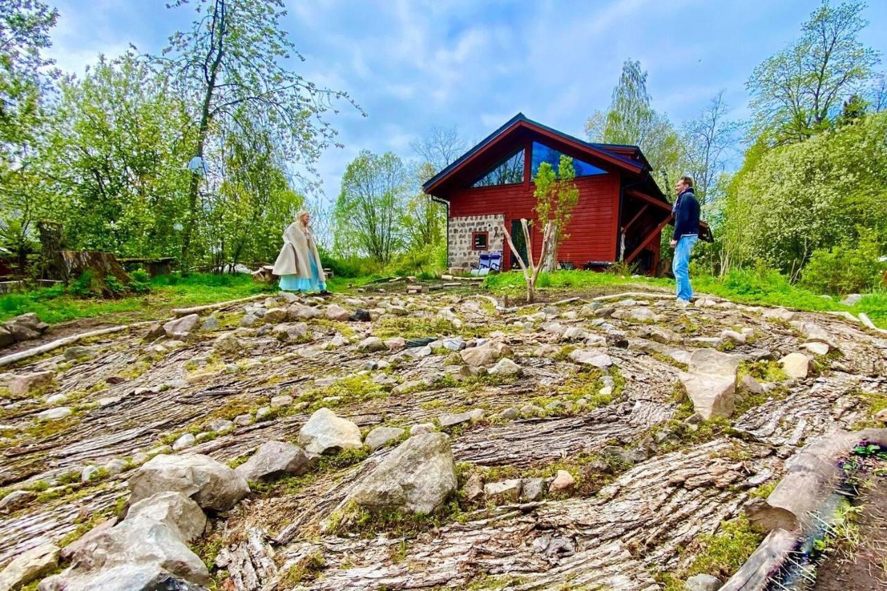 Romantic Spa Villa With Fireplace By The Lake Stjarnsund エクステリア 写真